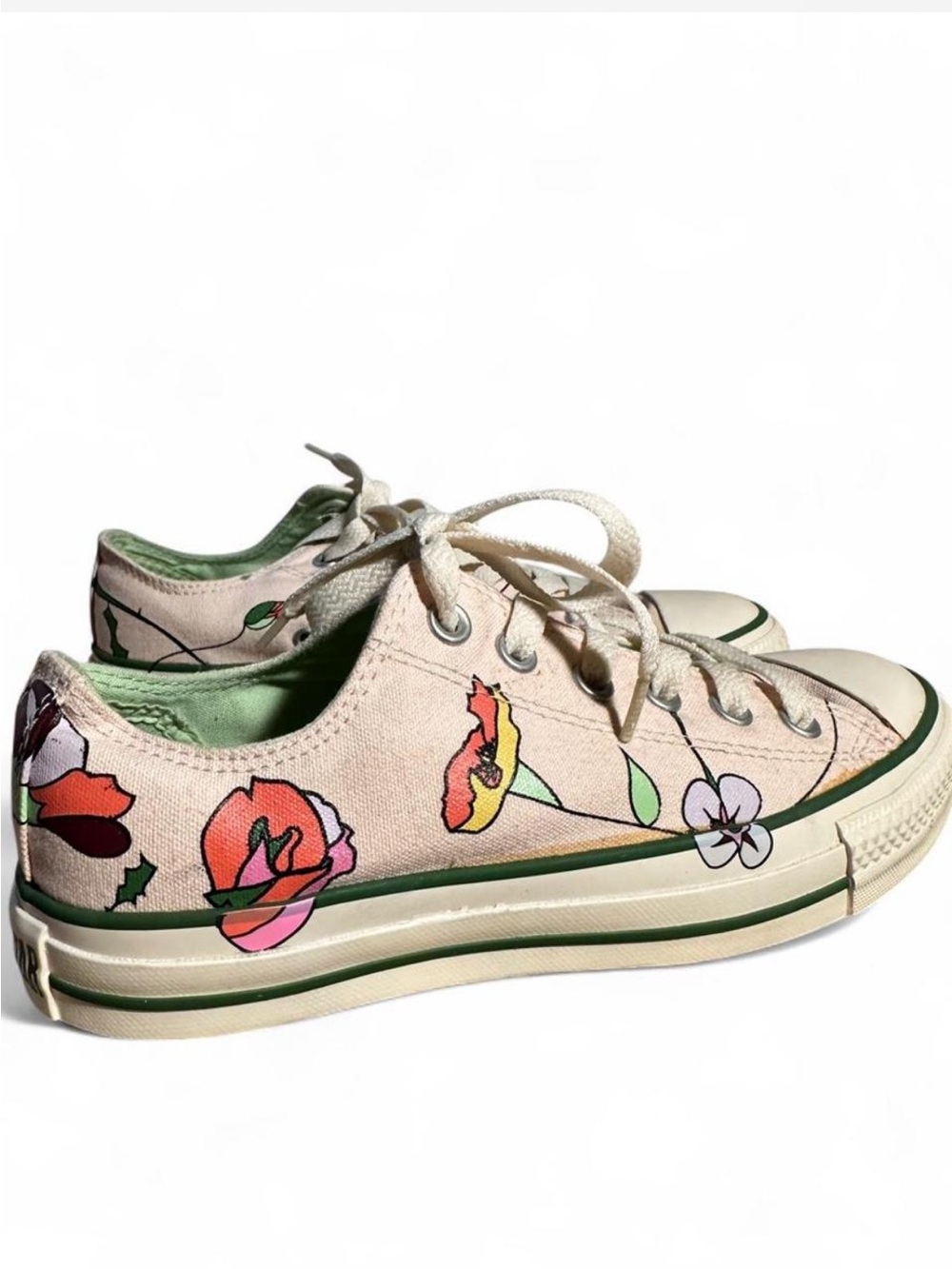 RARE Converse Chuck Taylor All Stars Low Top Floral Women 8